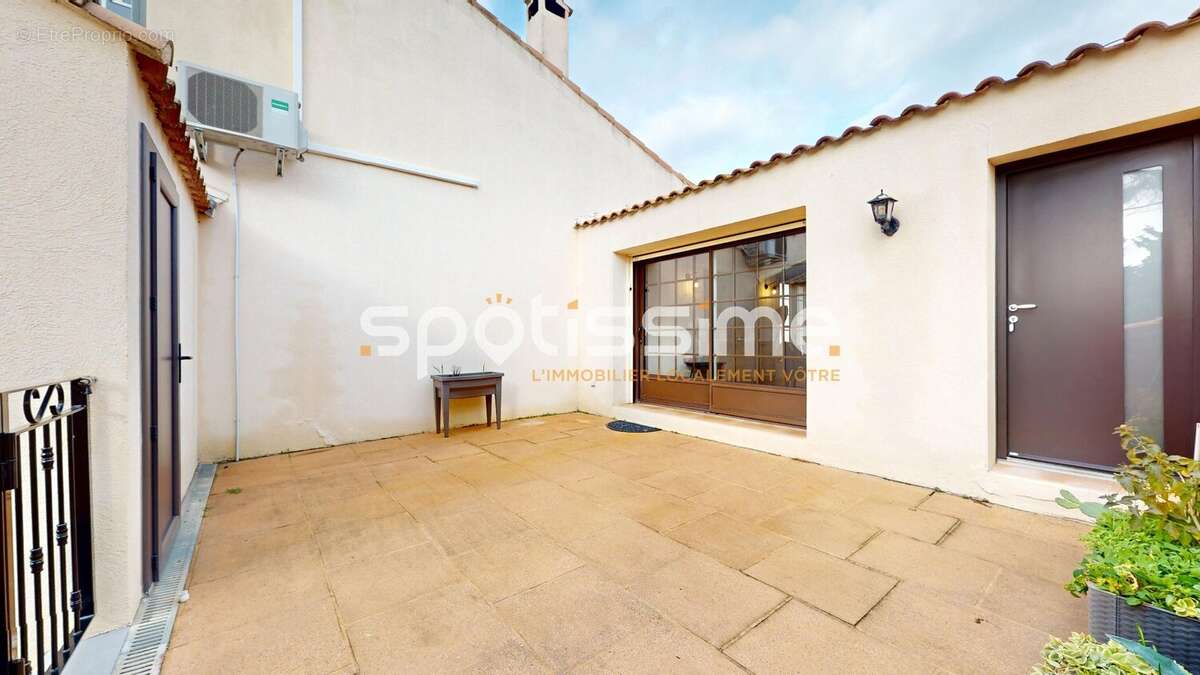Maison à AGDE