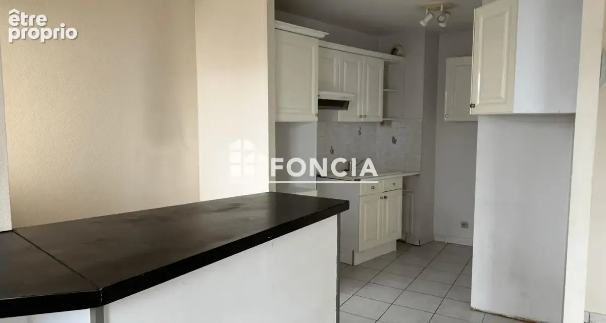 Appartement de Type 2 avec Cave et parking sécurisé - photo 4