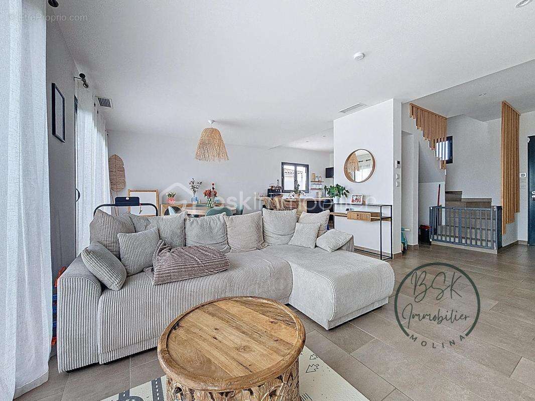 Maison à COLOMBIERS