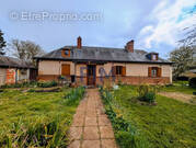 Maison à POIX-DE-PICARDIE