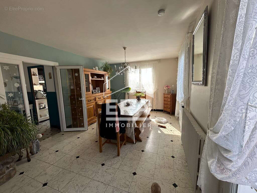 Maison à ROISSY-EN-FRANCE