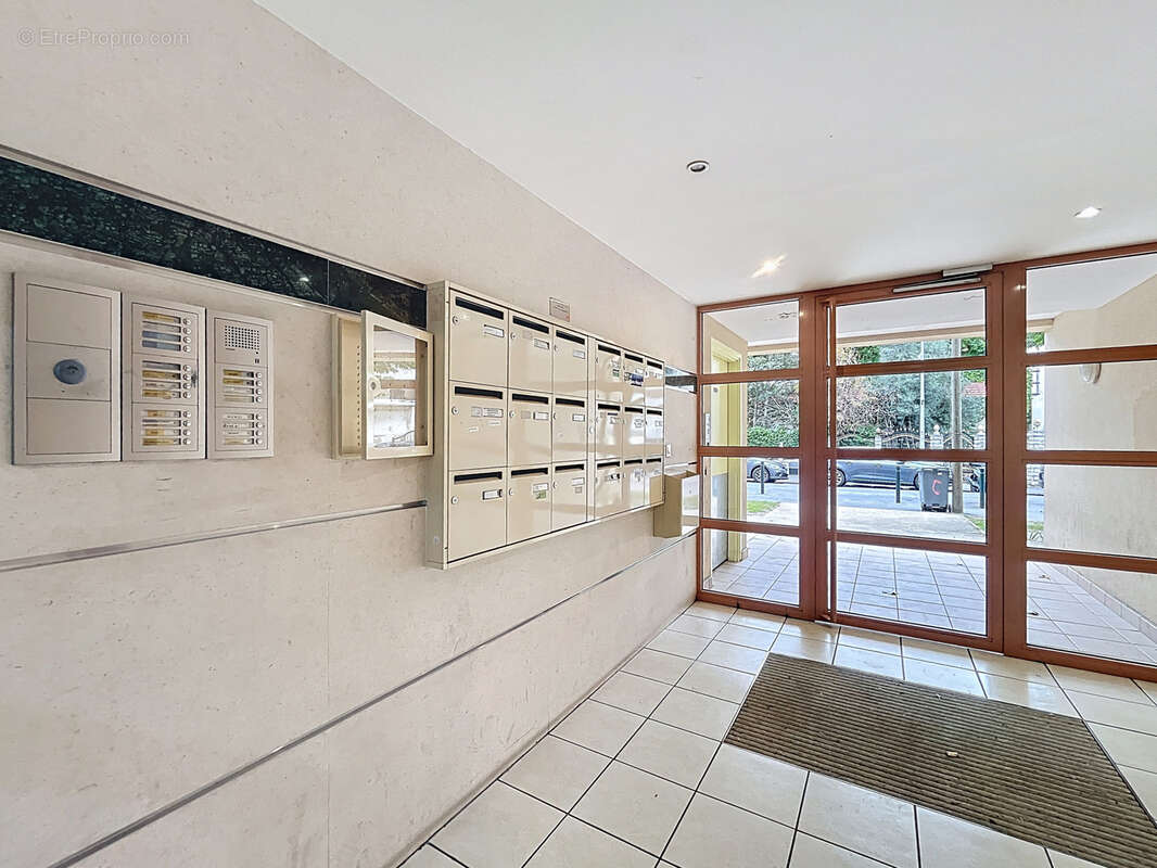 Appartement à LE BLANC-MESNIL