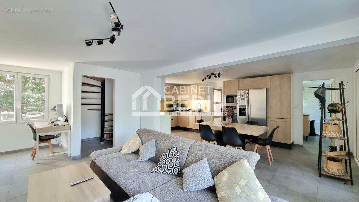 Maison à AUCAMVILLE