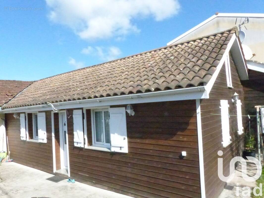 Photo 1 - Maison à CENON