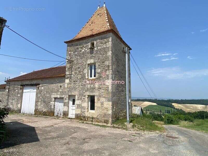 Maison à SAINT-SALVY