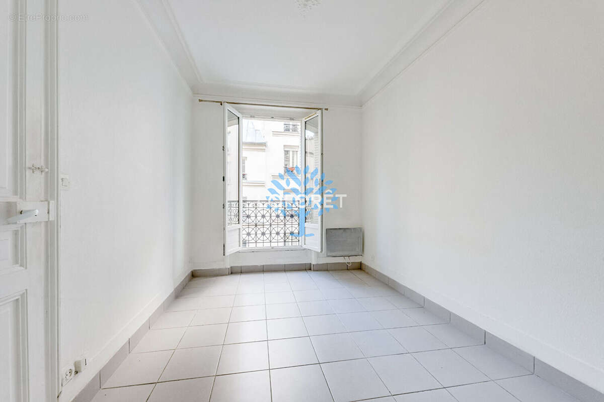 Appartement à PARIS-11E