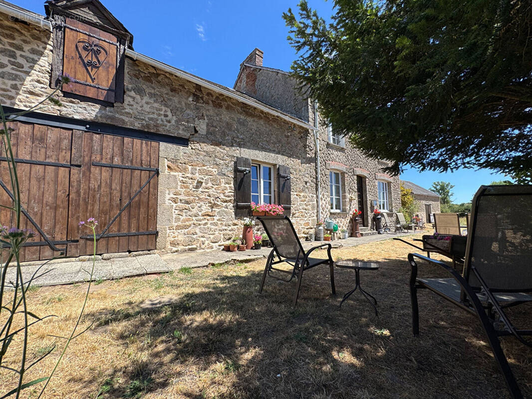 Maison à BAZELAT
