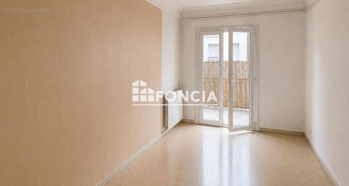 BÉZIERS – Secteur Médiathèque / IUT – Appartement T4 vendu loué - photo 4