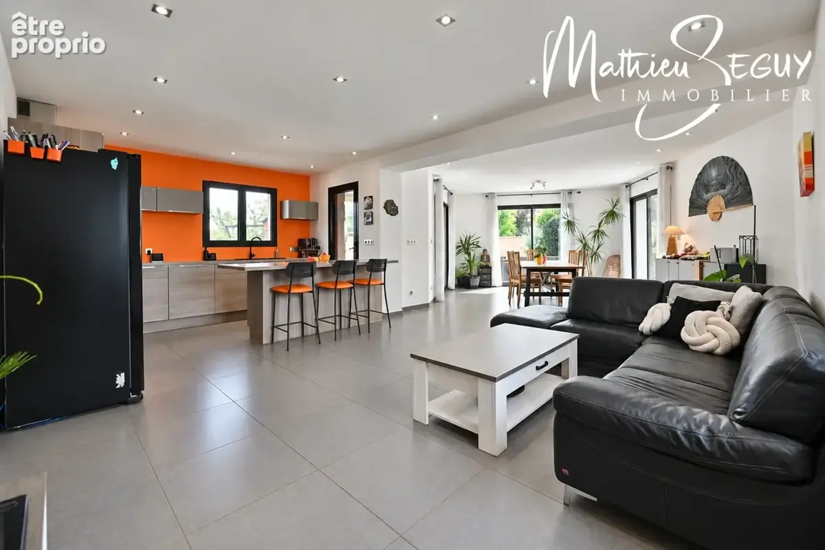 ORLIENAS - Maison P5 sur sous sol complet! - photo 3