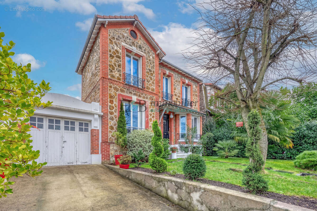 Maison à ENGHIEN-LES-BAINS