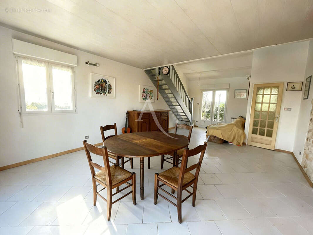 Maison à LONGEVILLE-SUR-MER