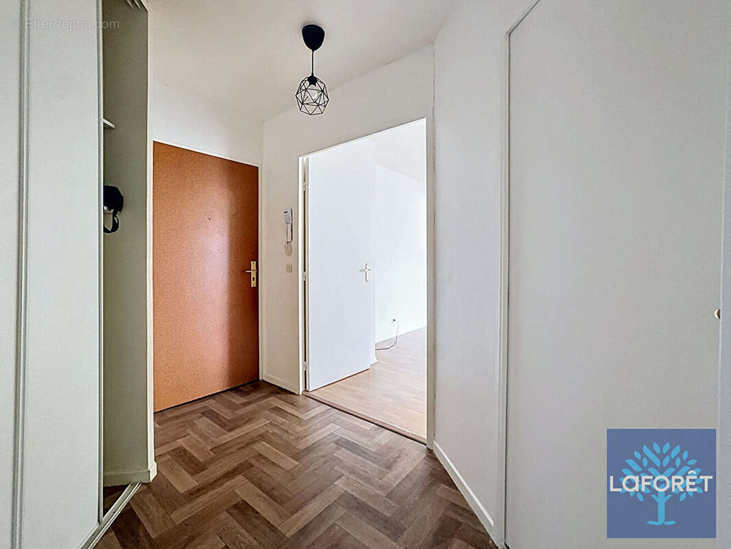 Appartement à NEUILLY-SUR-MARNE