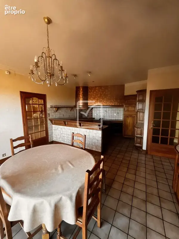 Maison 300m2 OBJAT - photo 7
