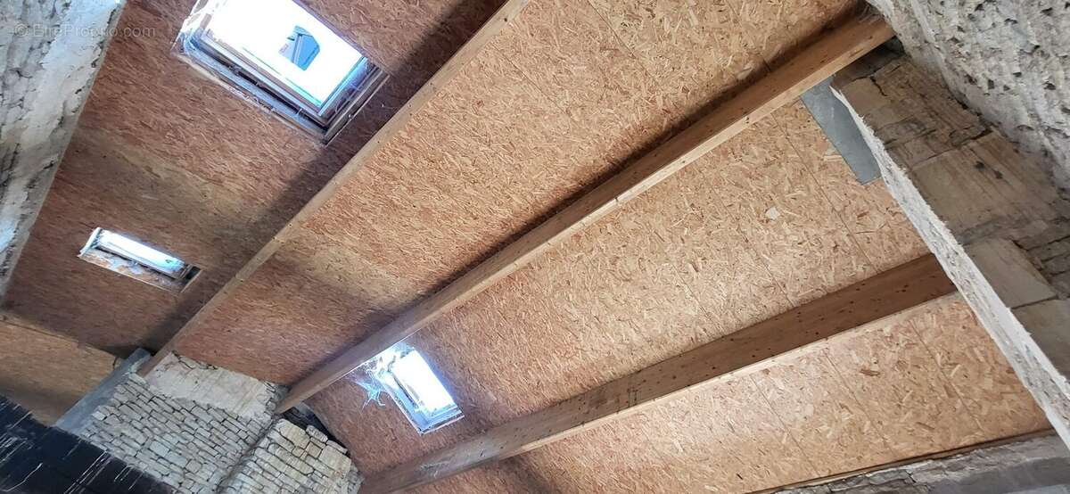 Maison à CHERVES-RICHEMONT