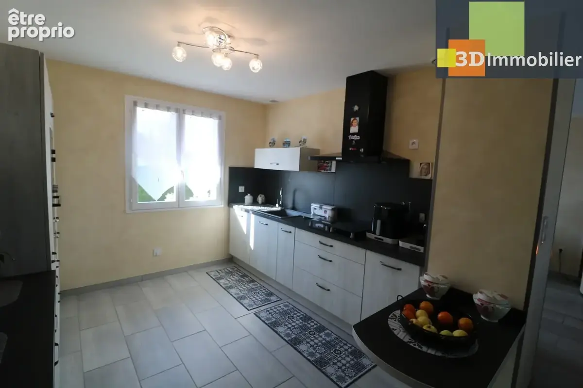 CUISINE EQUIPEE OUVERTE