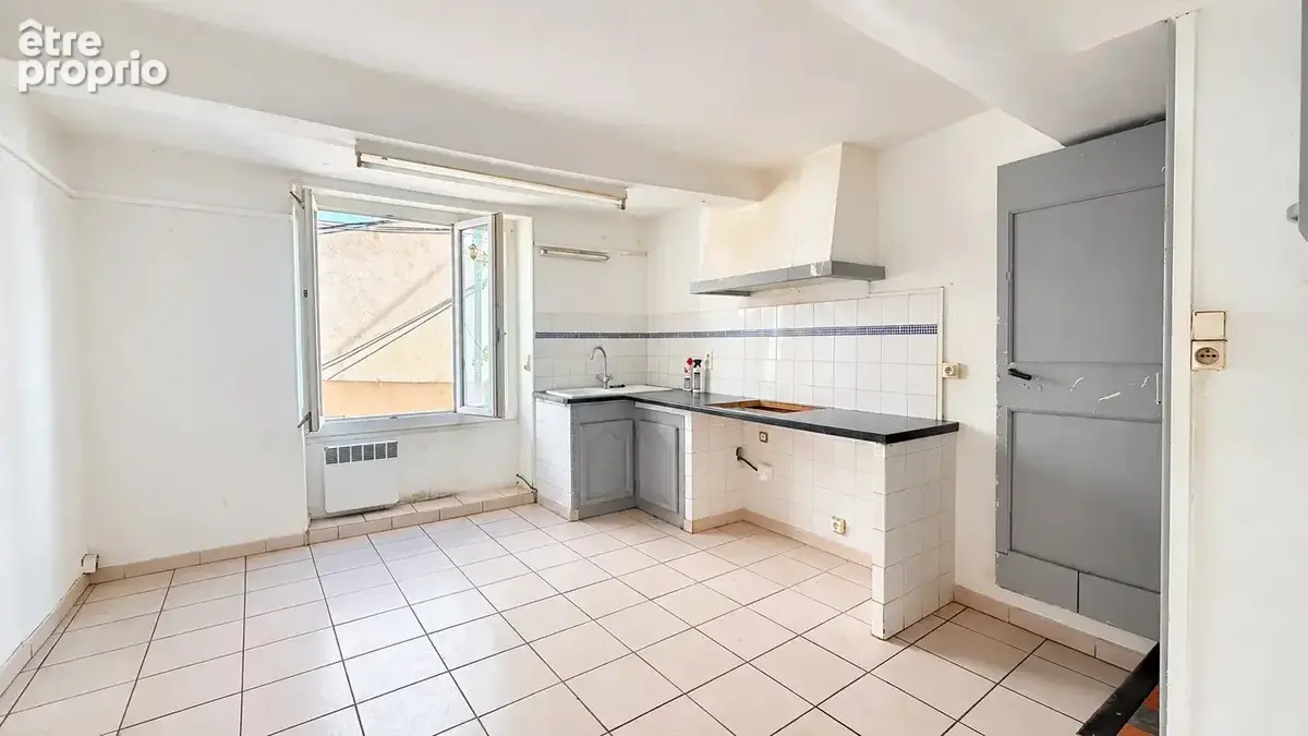 Maison à POURRIERES