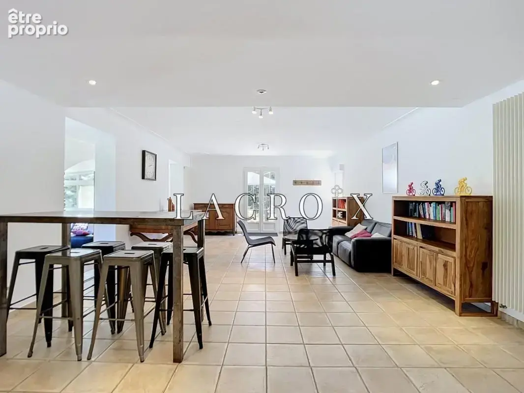 Maison 6 pièces 177 m² à vendre à Bedoin (84410) - photo 4