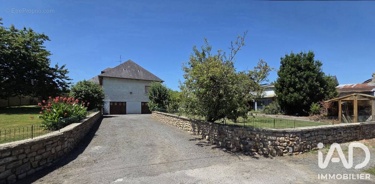 Photo 1 - Maison à SAINT-JEAN-DE-LA-HAIZE