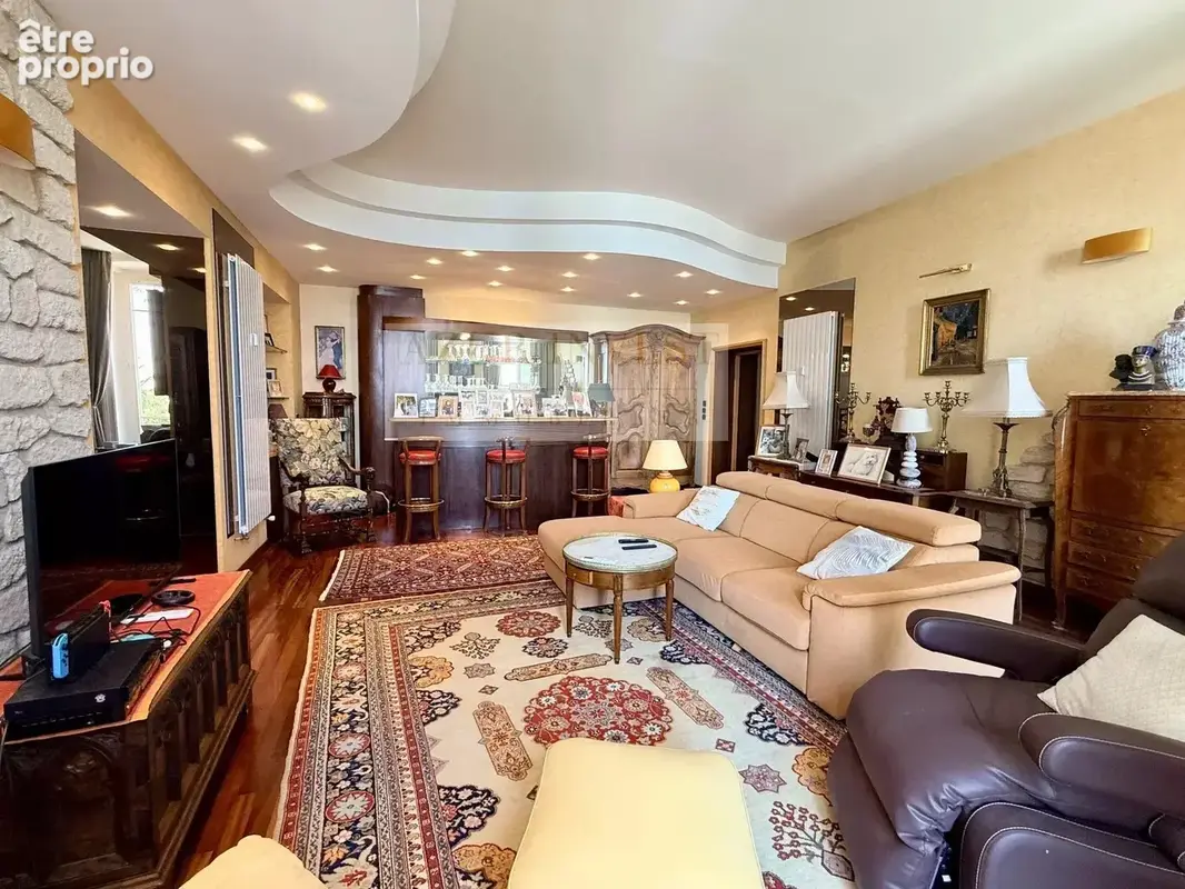 Vente 2 pieces palace front de mer menton - photo 4