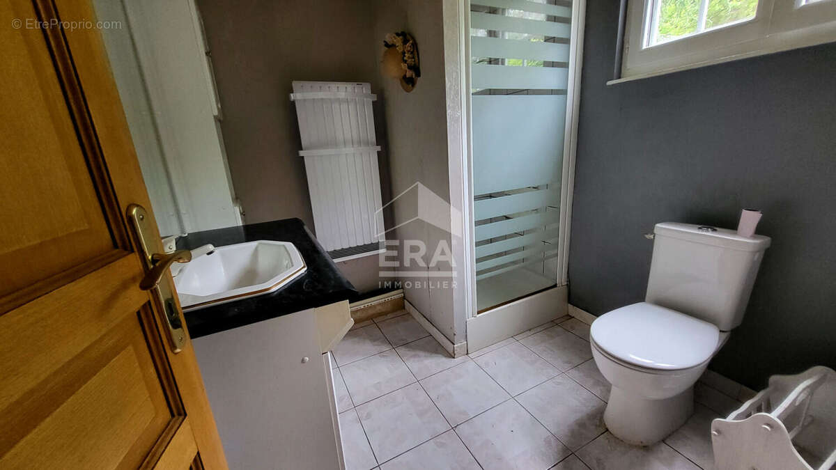 Maison à CAVRON-SAINT-MARTIN