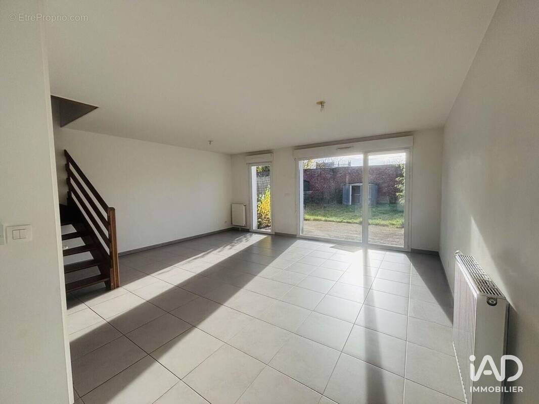 Photo 1 - Maison à WATTIGNIES