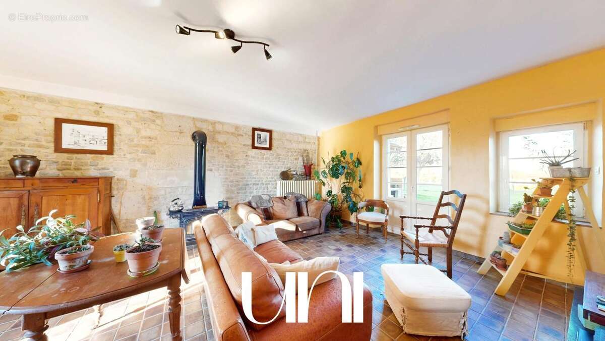 Maison à BRETTEVILLE-L'ORGUEILLEUSE