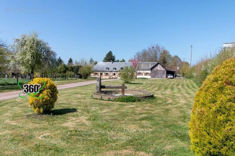 Maison à AUBRY-LE-PANTHOU
