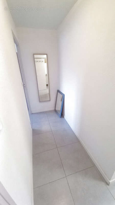 Appartement à LAMALOU-LES-BAINS