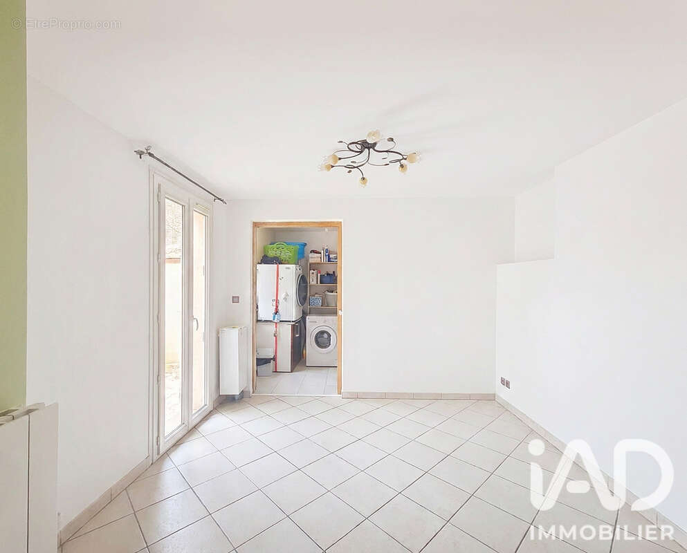 Maison 115 m² à Mantes-La-Ville  - photo 3