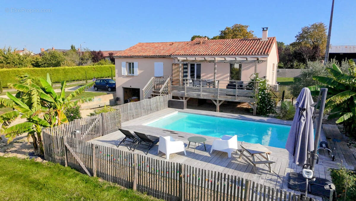 Maison à CHAMPIGNY-LE-SEC