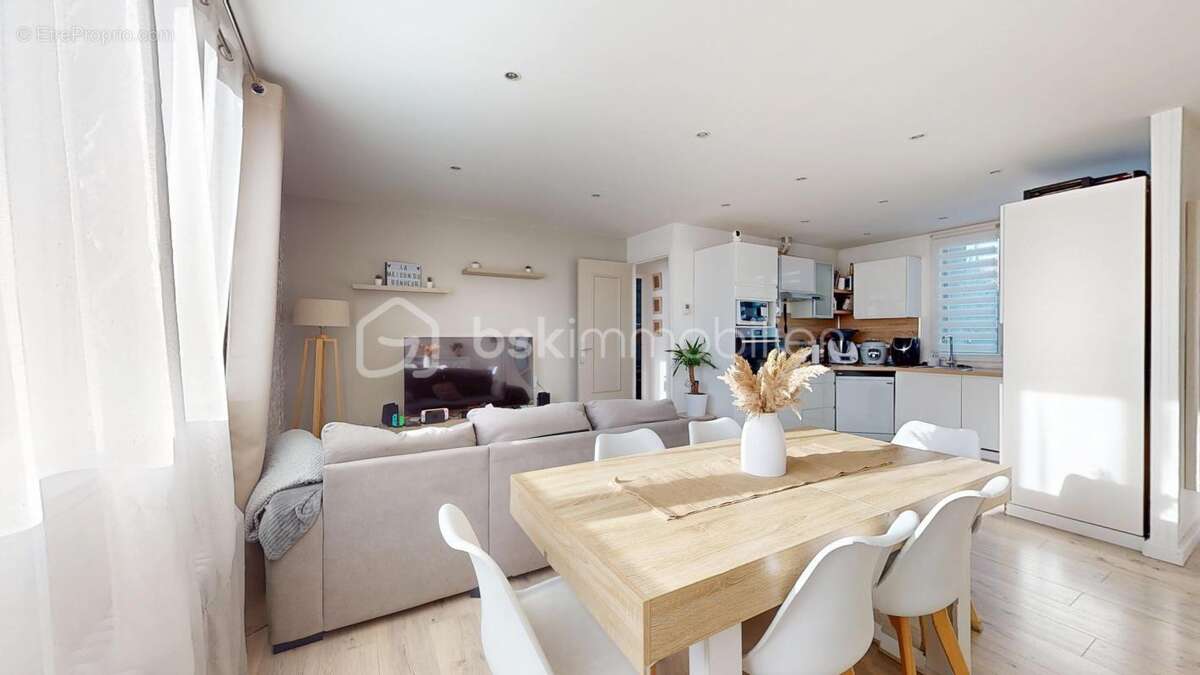 Maison à VIRY-CHATILLON