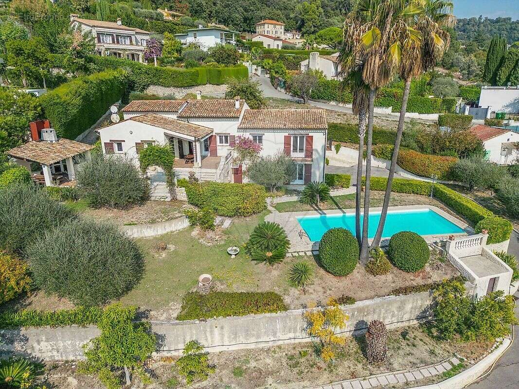 Maison à LA COLLE-SUR-LOUP