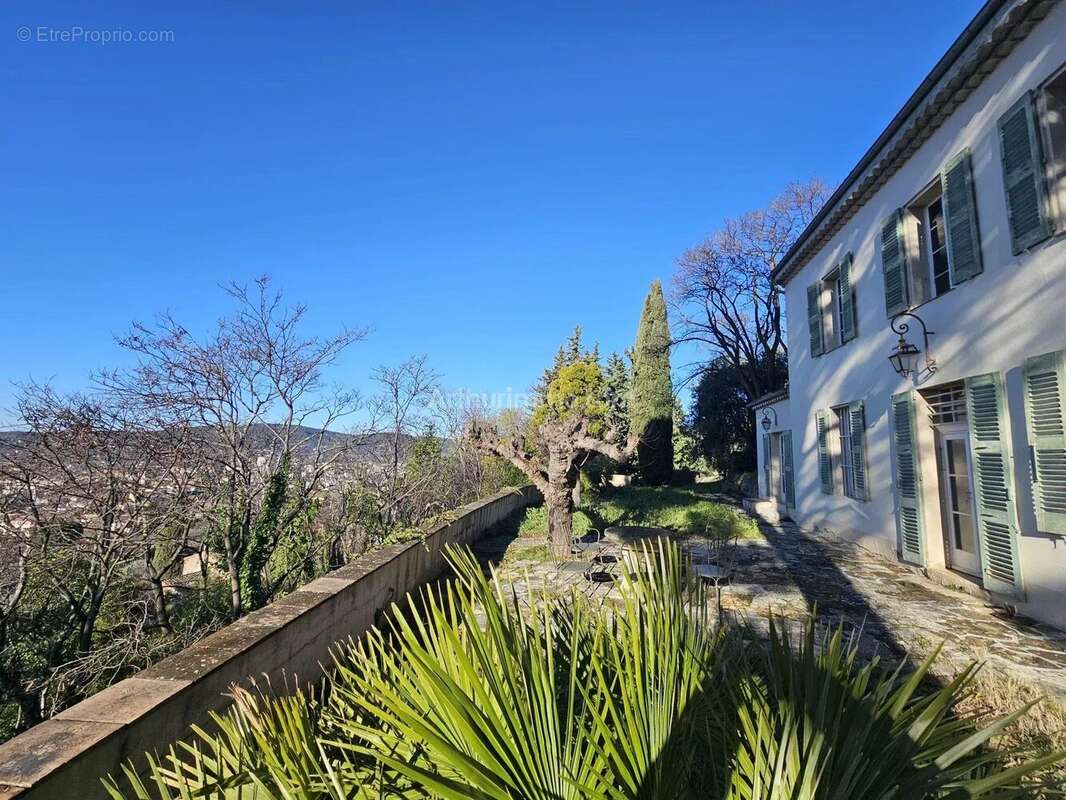 Maison à DRAGUIGNAN