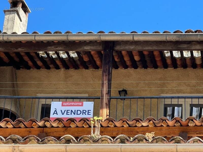 Maison à SAINT-MARTIN-DE-BROMES