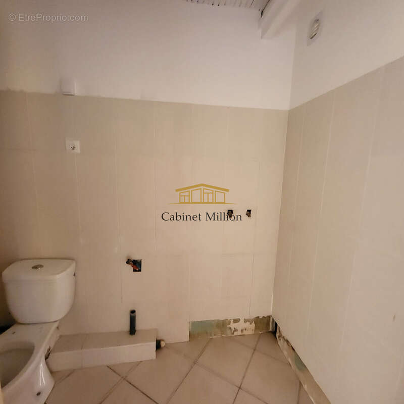 Maison à COURNONTERRAL