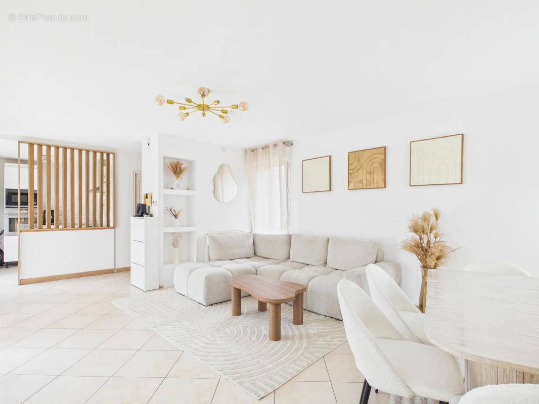 Appartement à SAINT-APOLLINAIRE