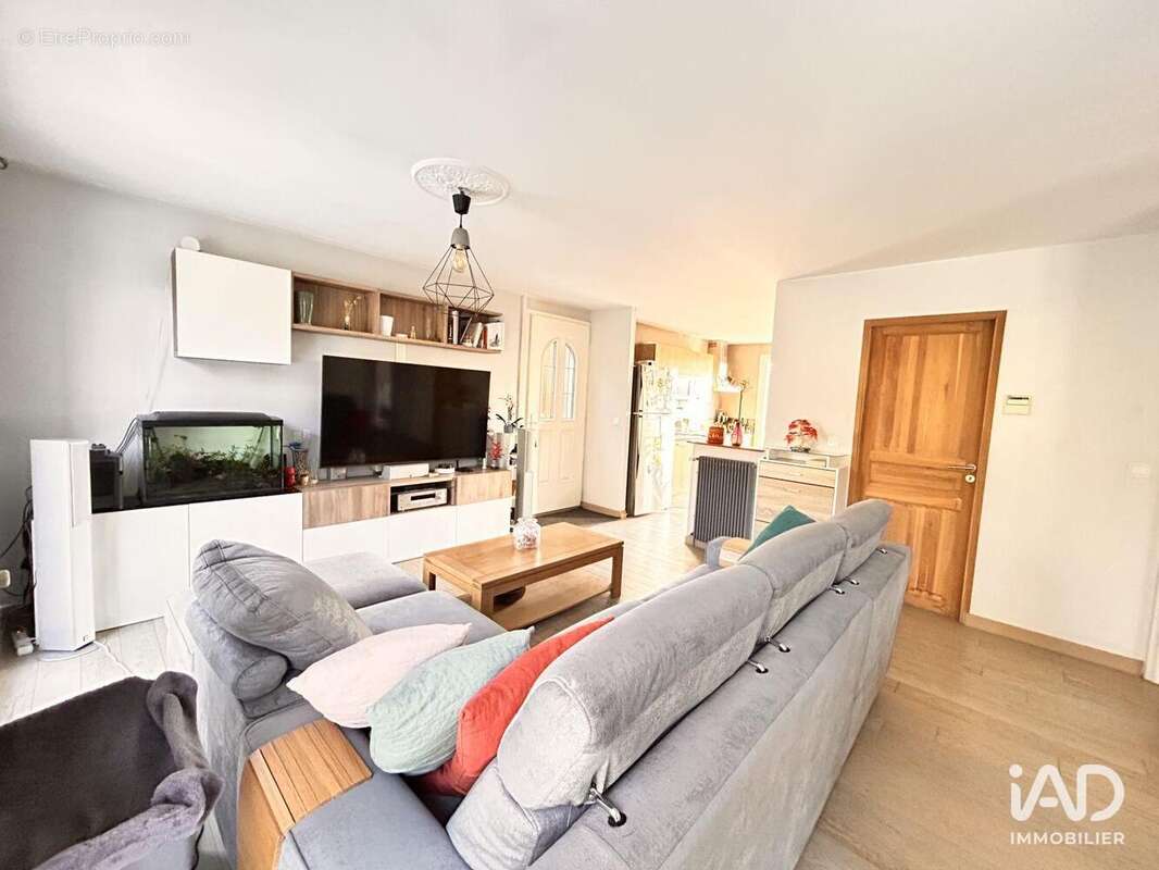 Photo 2 - Maison à CORBEIL-ESSONNES