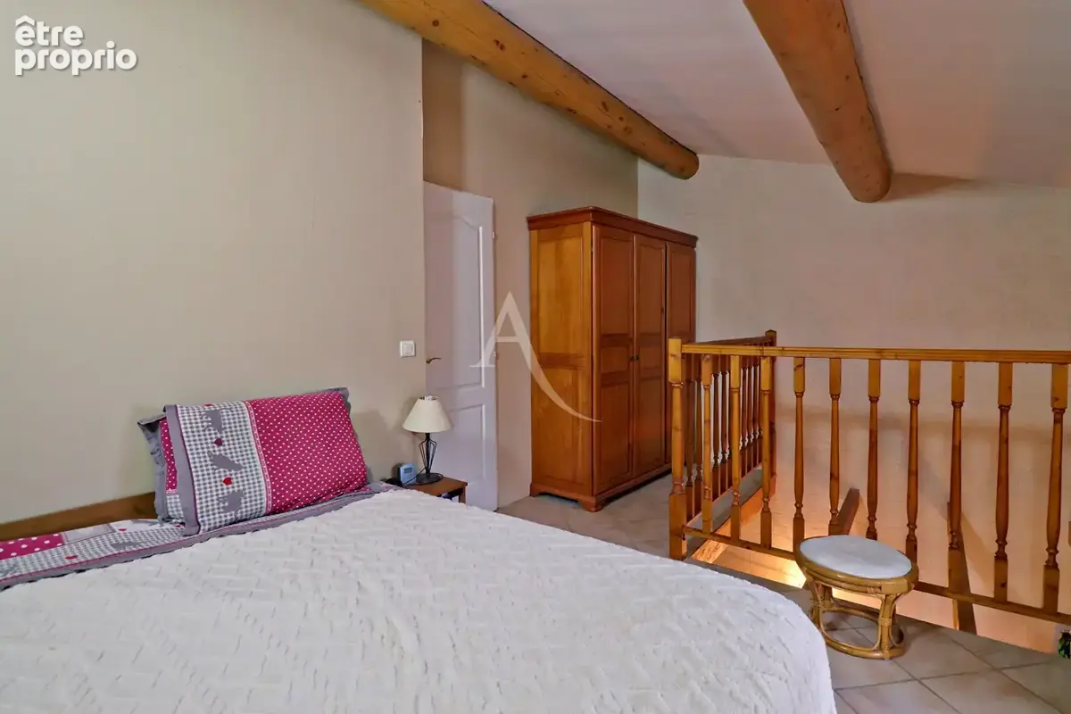 Charmante maison la verdière 84m2 (grand garage & exterieur) - photo 10