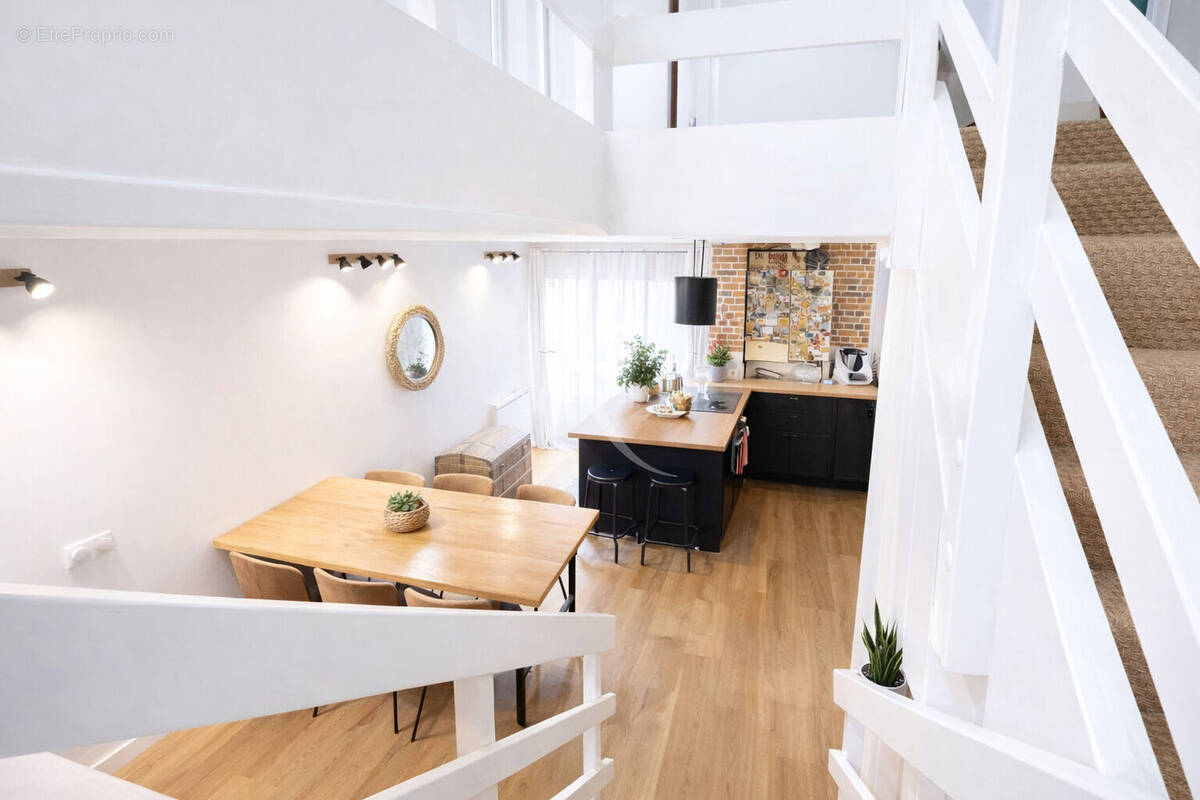 Appartement à TORCY