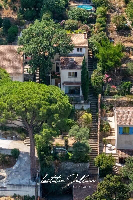 Maison à MARSEILLE-11E