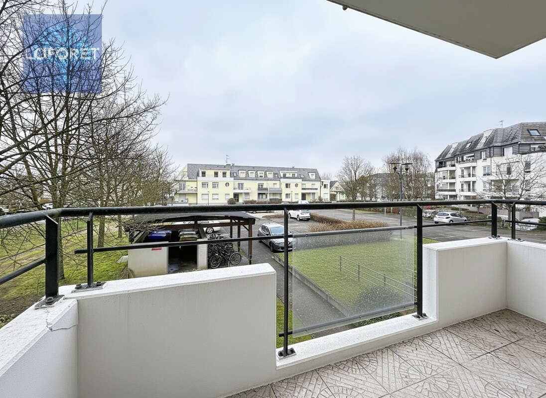Appartement Illkirch Graffenstaden 2 pièce(s) 37.70 m2 - photo 2