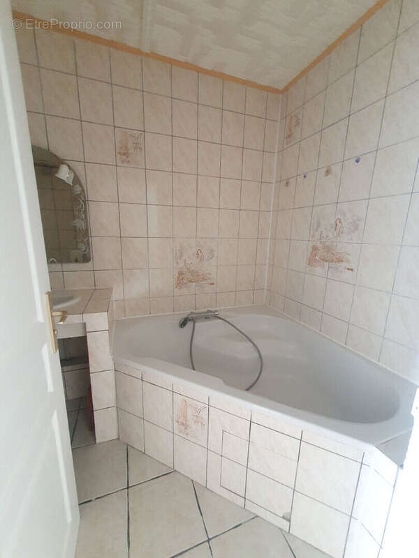 Appartement à LE MEE-SUR-SEINE