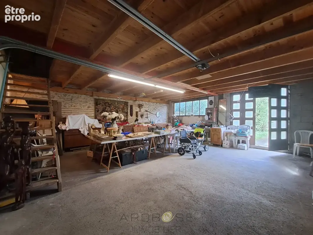 Maison de village 8 pièces, à pied des commerces, avec véranda, jardinet et grand  garage - photo 25