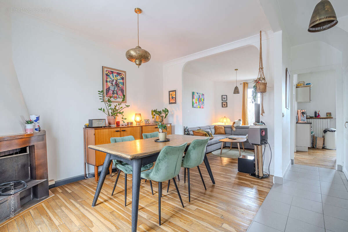 Maison à VILLIERS-SUR-MARNE