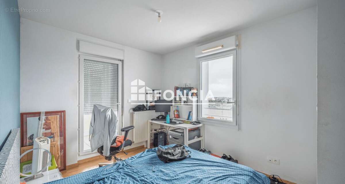 EXCLUSIVITE FONCIA quartier MALAKOFF : grand T4 de 85,36 m2 avec très grand balcon-terrasse en  L de 38,47 m2. Proximité immédia - photo 13