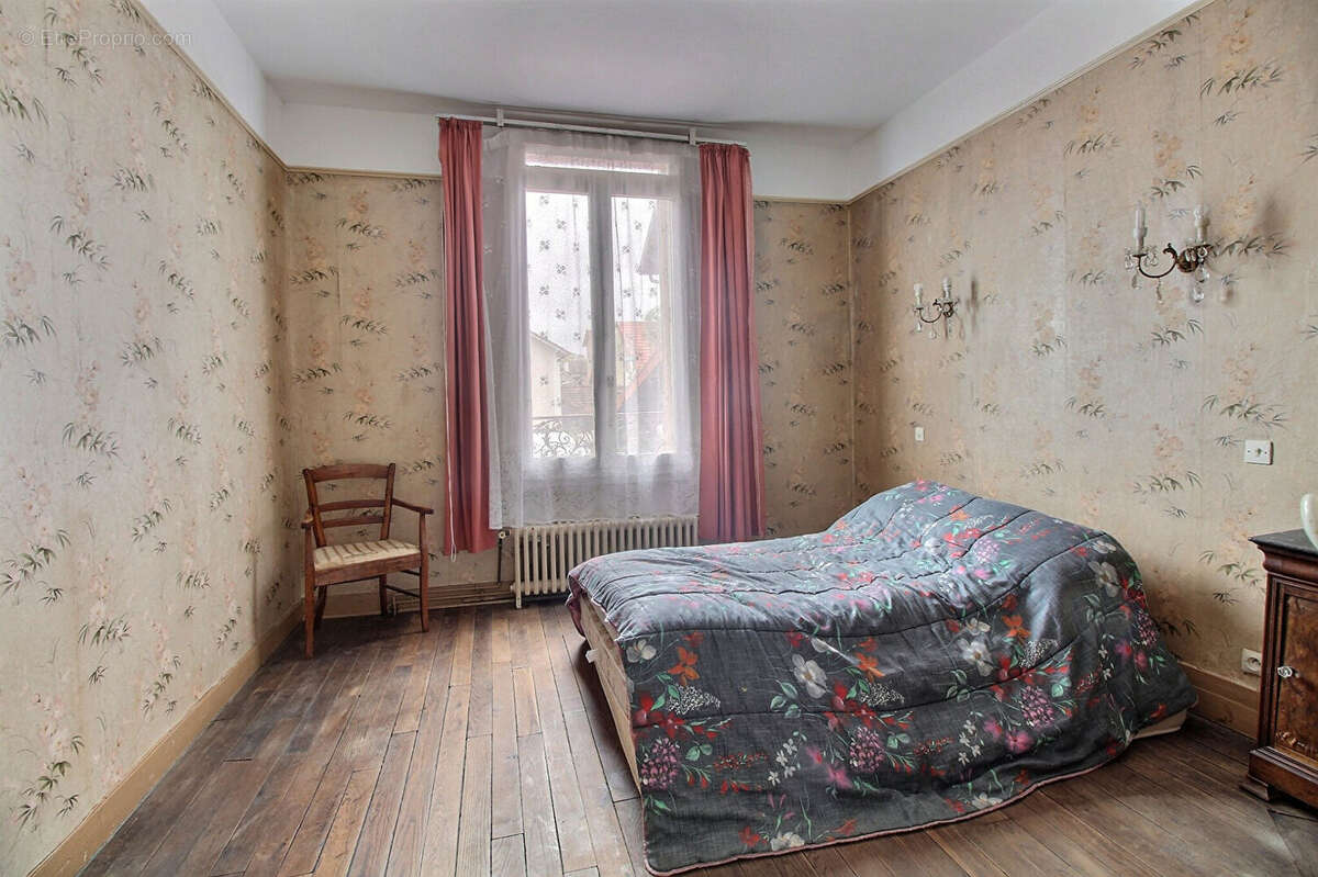 Maison à COLOMBES