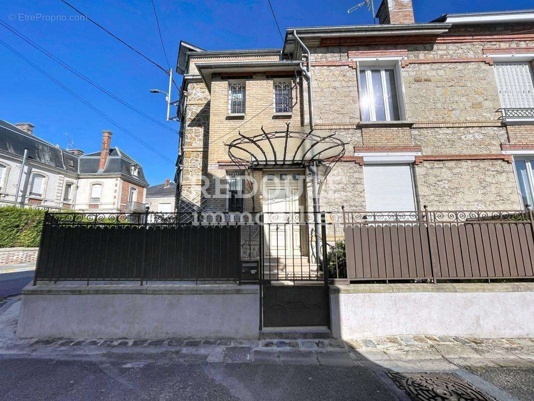 Suippes - à vendre - maison de maître - photo 15