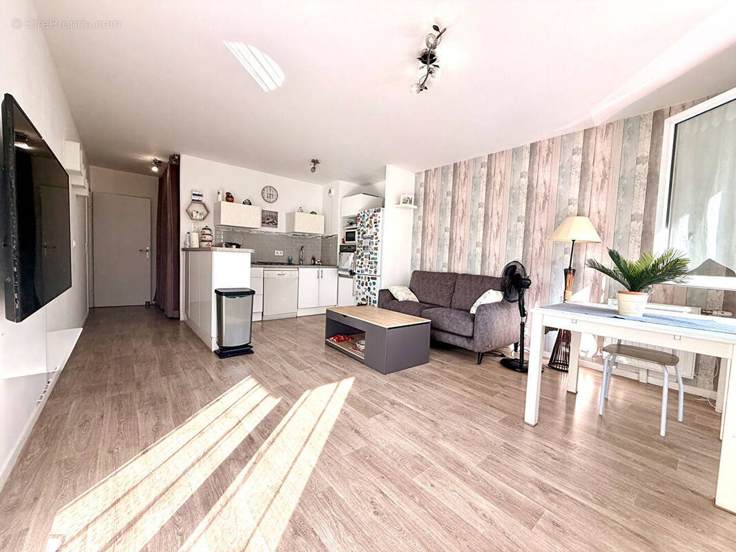 Appartement à BRIE-COMTE-ROBERT