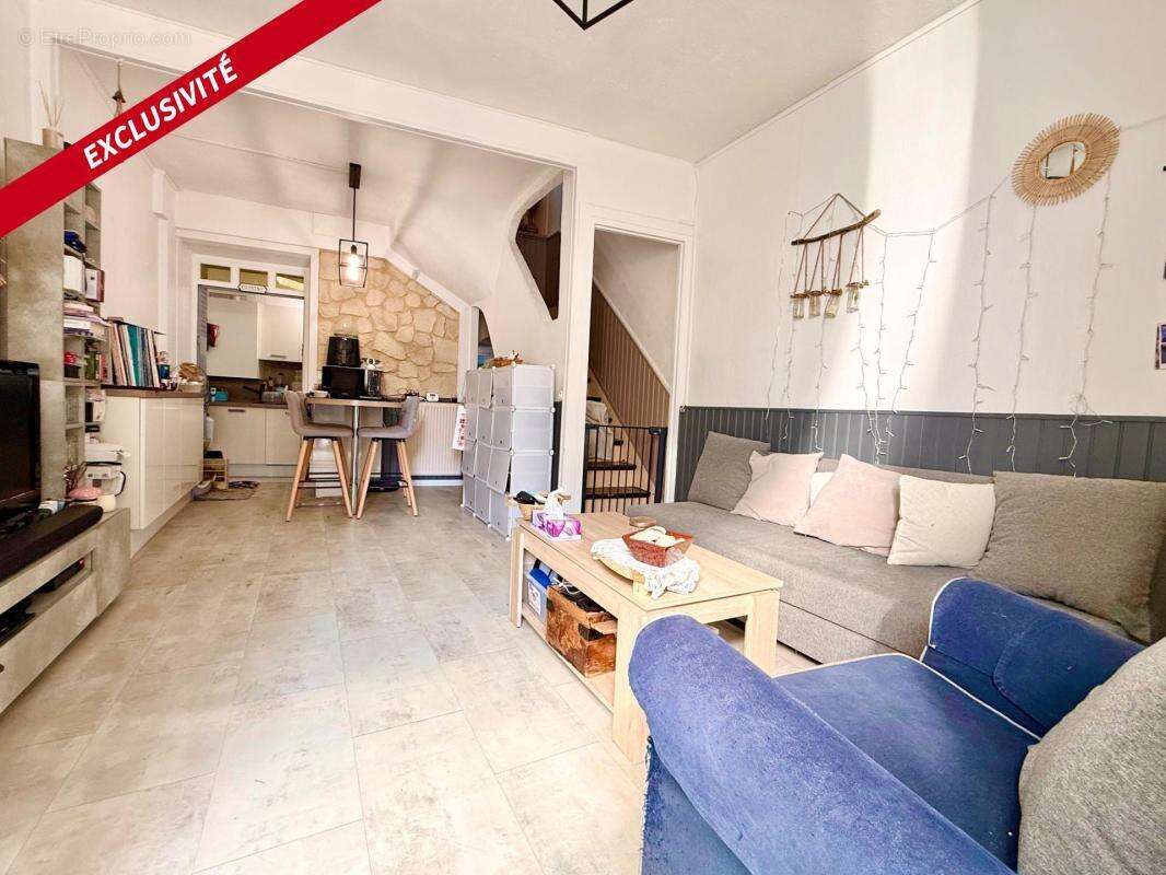 Maison à DAMMARIE-LES-LYS