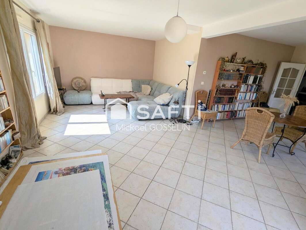 Maison 162 m² à Tordouet  - photo 3